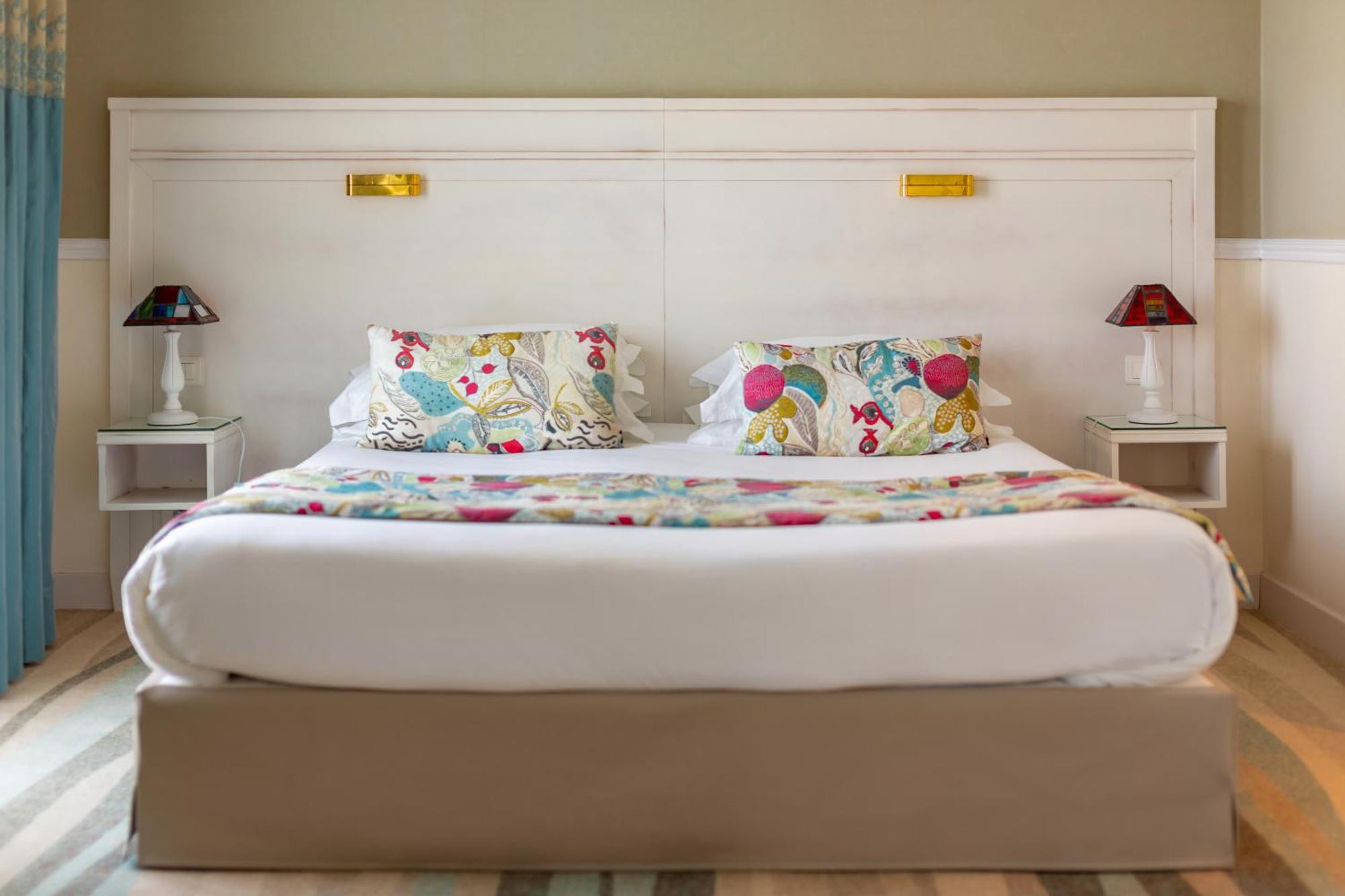 Castel Clara Thalasso & Spa Bangor Екстериор снимка
