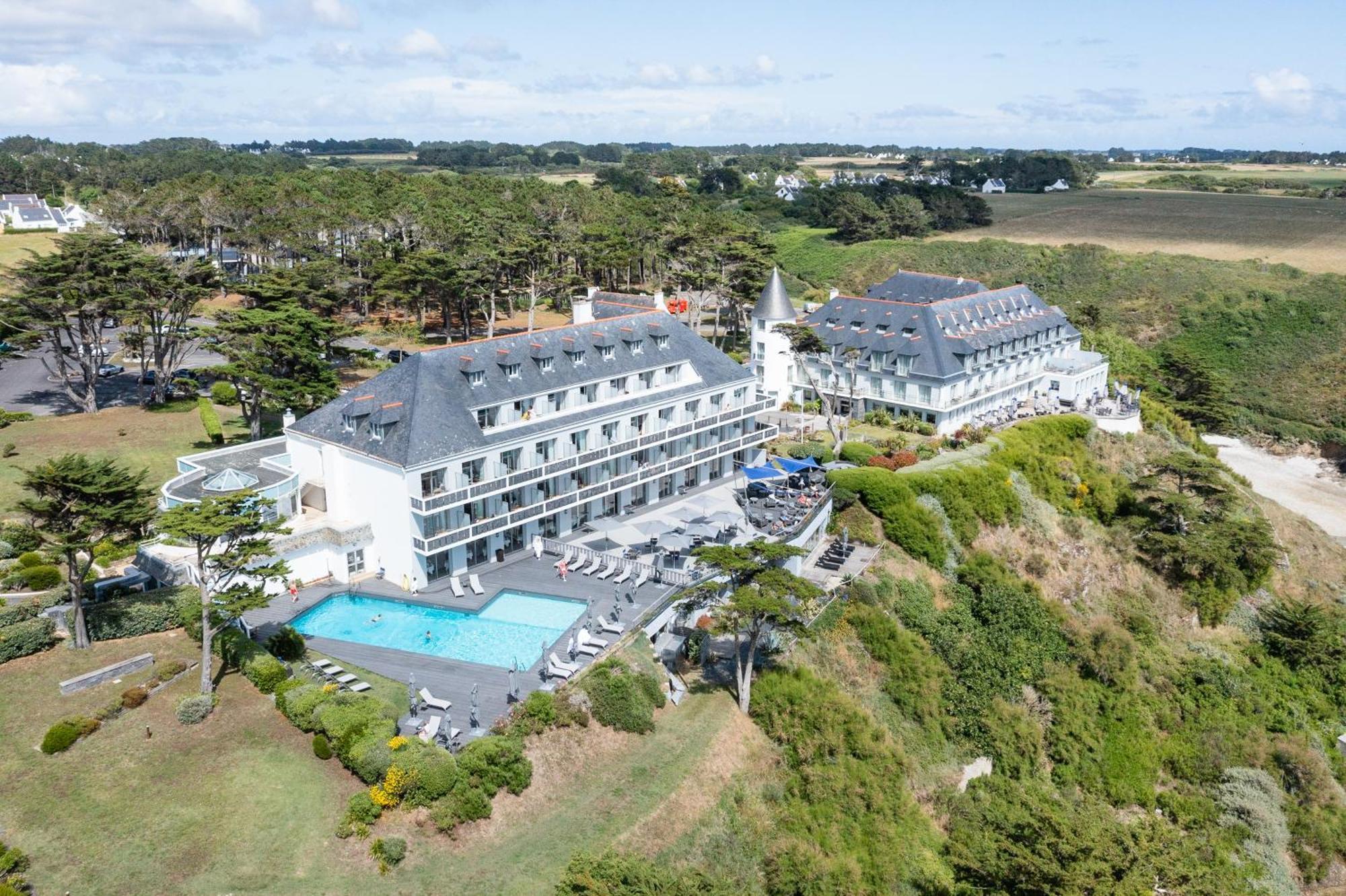 Castel Clara Thalasso & Spa Bangor Екстериор снимка