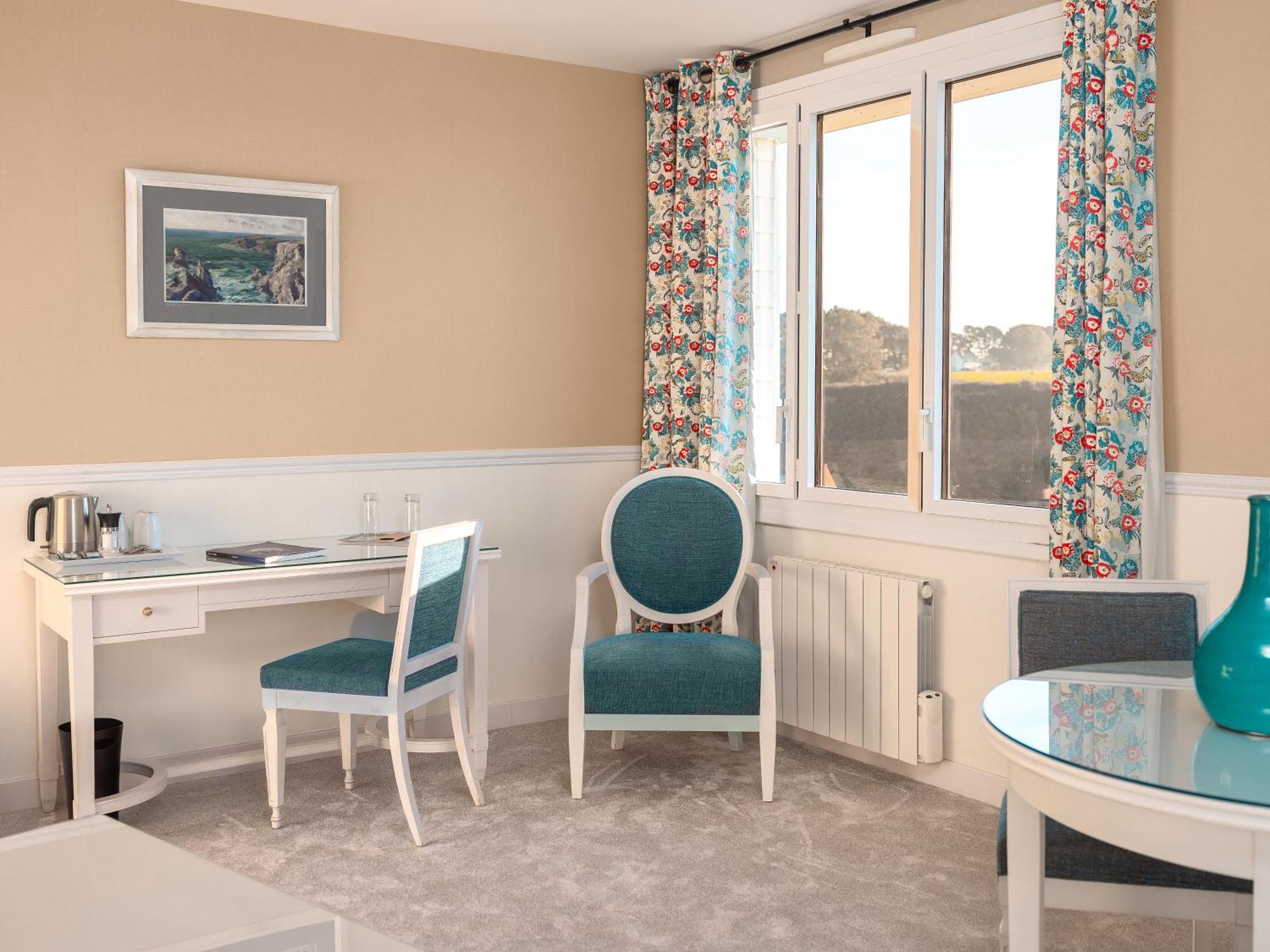 Castel Clara Thalasso & Spa Bangor Екстериор снимка