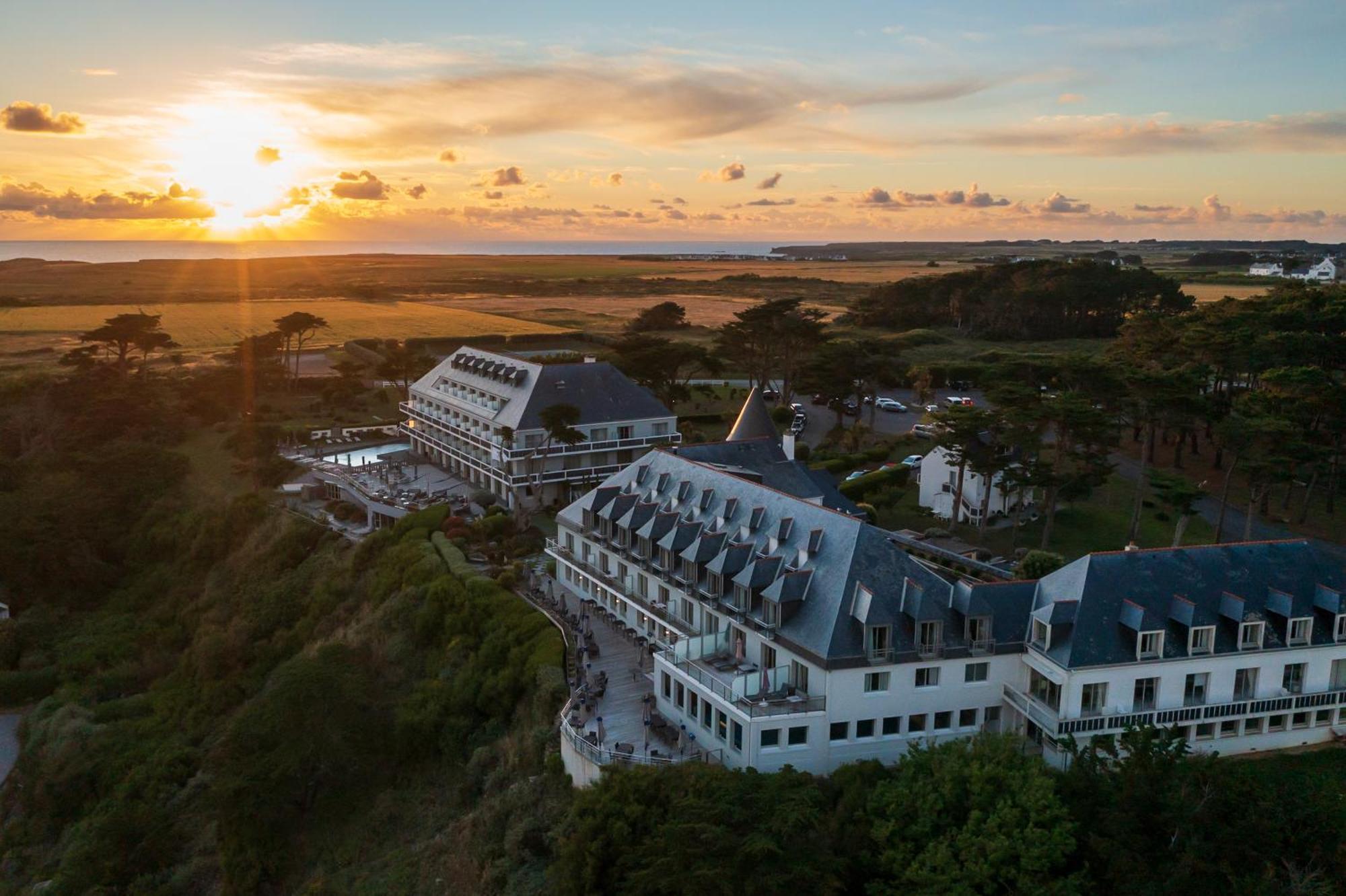 Castel Clara Thalasso & Spa Bangor Екстериор снимка
